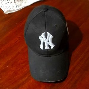 NY Yankees baseball hat